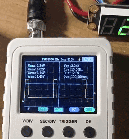 PWM duty cycle changing on oscilloscope