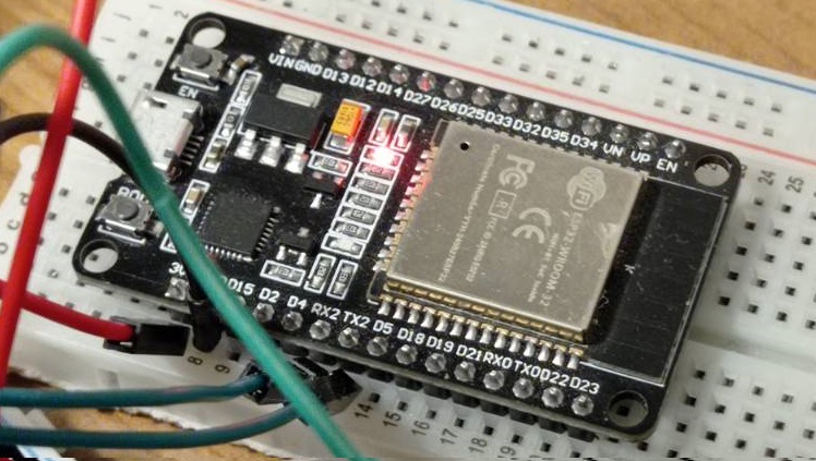 ESP-WROOM-32 development board